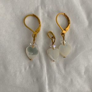 Earrings pendant set.